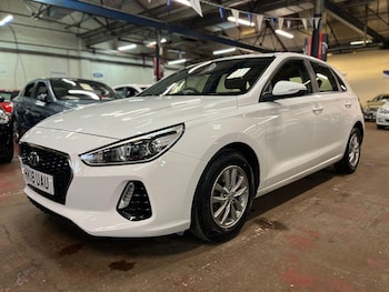 Used Hyundai i30 2018 for sale - 77455523: Photo