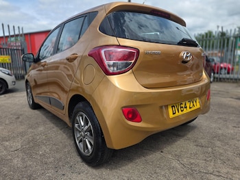 Used Hyundai i10 2014 for sale - 79316789: Photo