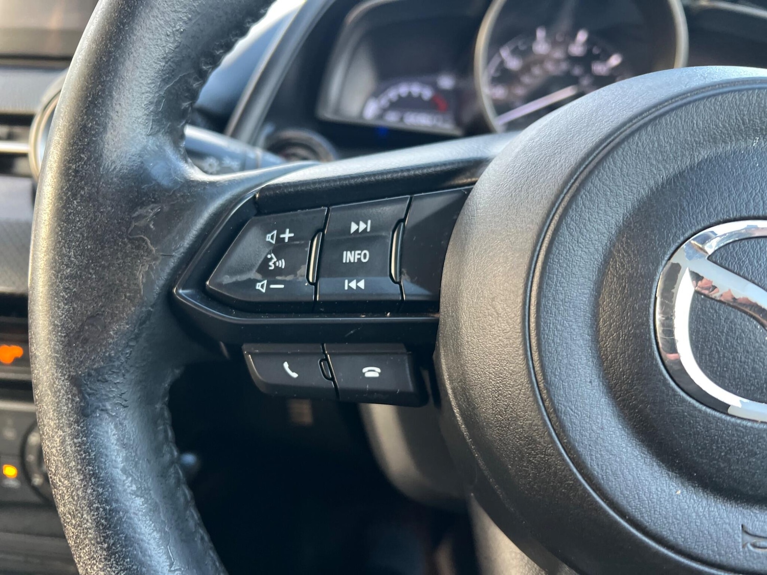 Used Mazda Mazda2 2017 for sale - 76991998: Photo 15