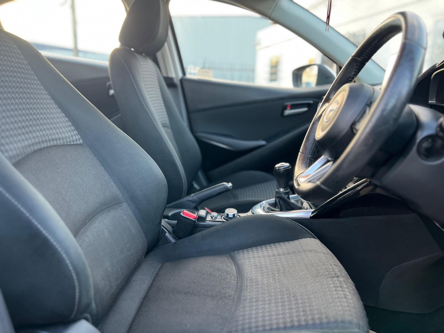 Used Mazda Mazda2 2017 for sale - 76991998: Photo 26