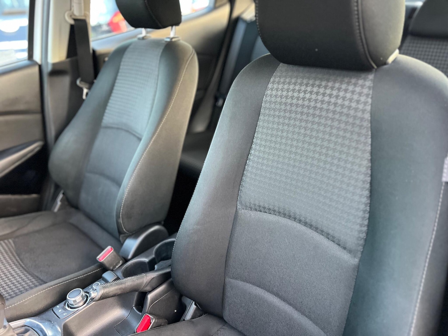 Used Mazda Mazda2 2017 for sale - 76991998: Photo 29