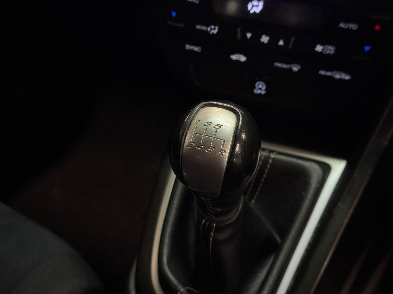 Used Honda Civic 2013 for sale - 76781536: Photo 34