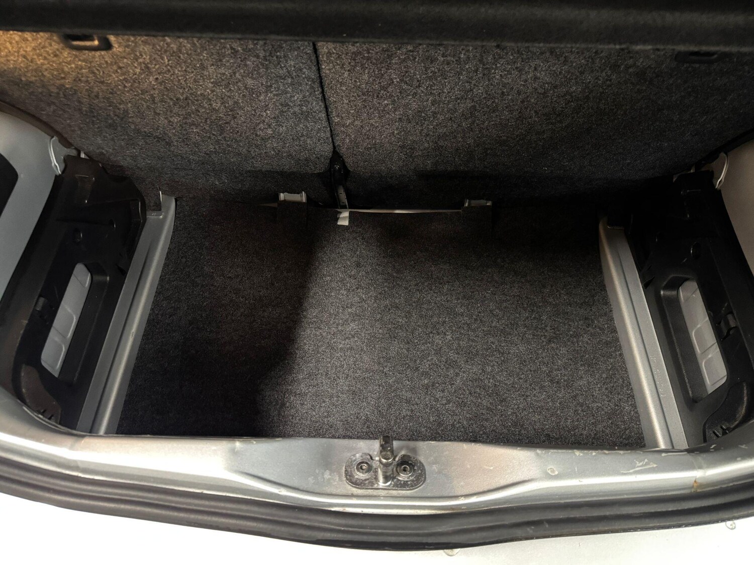 Used Volkswagen up! for sale - 77682840: Photo 9