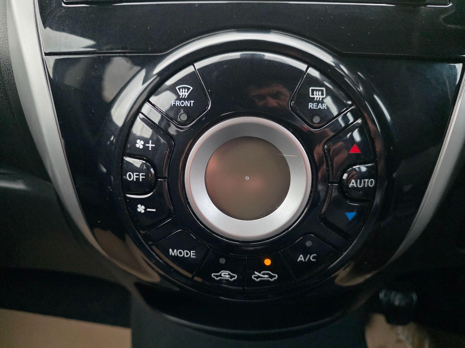 Used Nissan Note 2014 for sale - 77799309: Photo 19