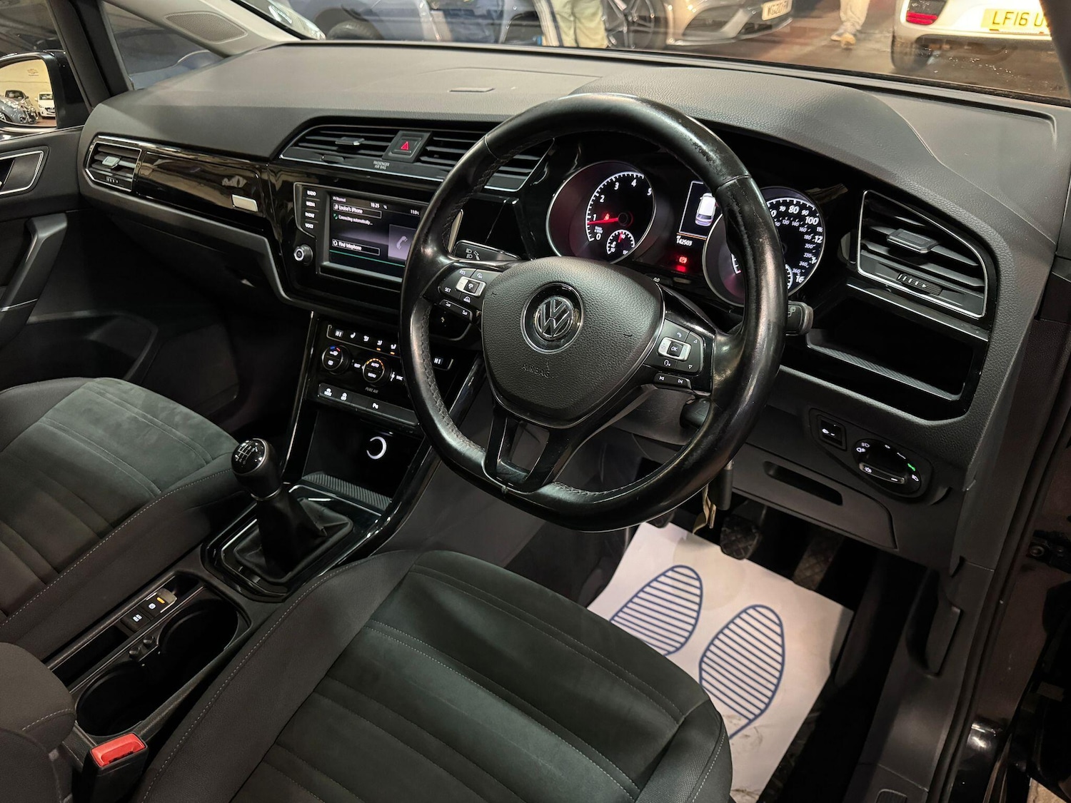 Used Volkswagen Touran 2016 for sale - 77091435: Photo 13