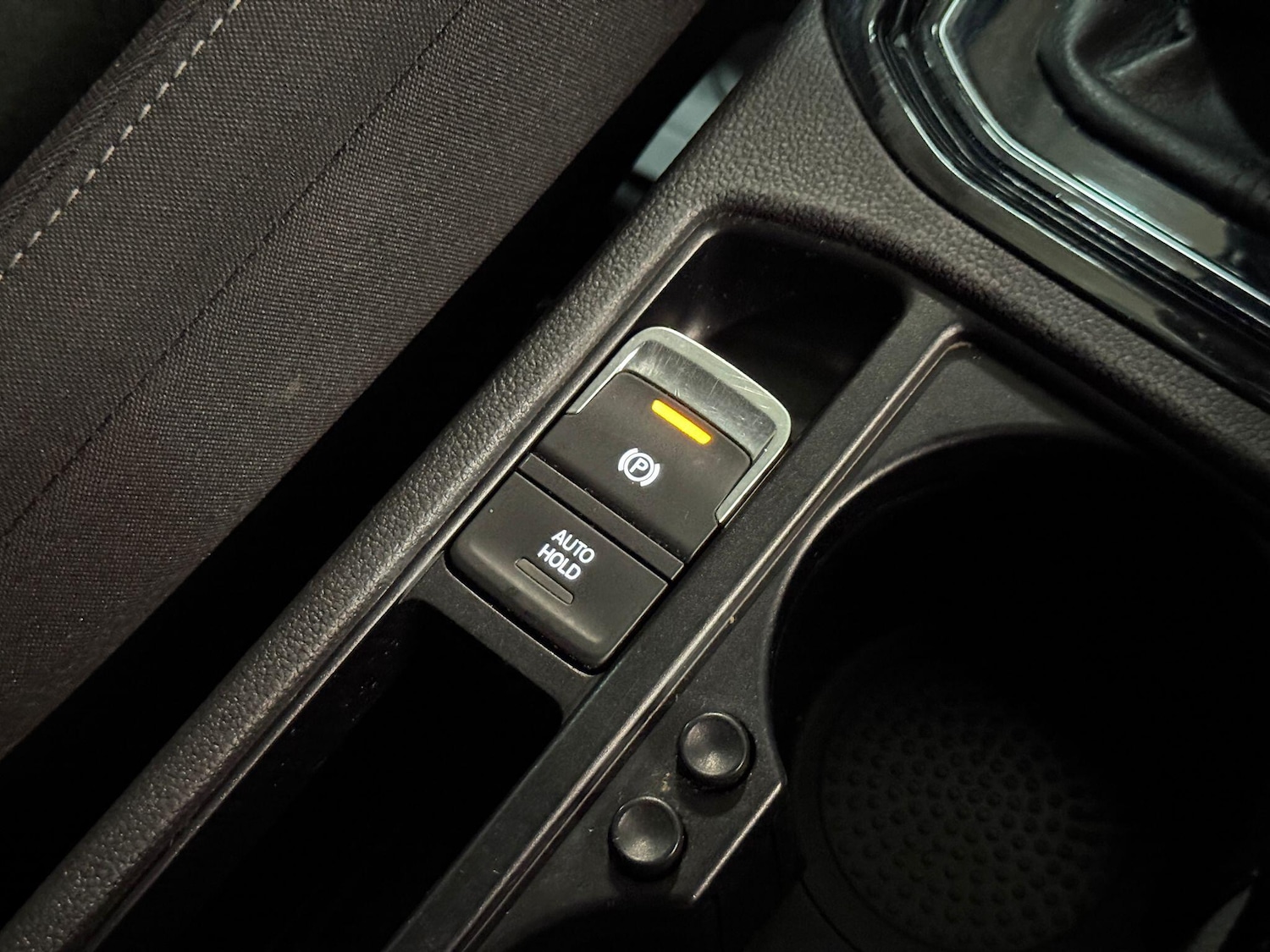 Used Volkswagen Touran 2016 for sale - 77091435: Photo 41