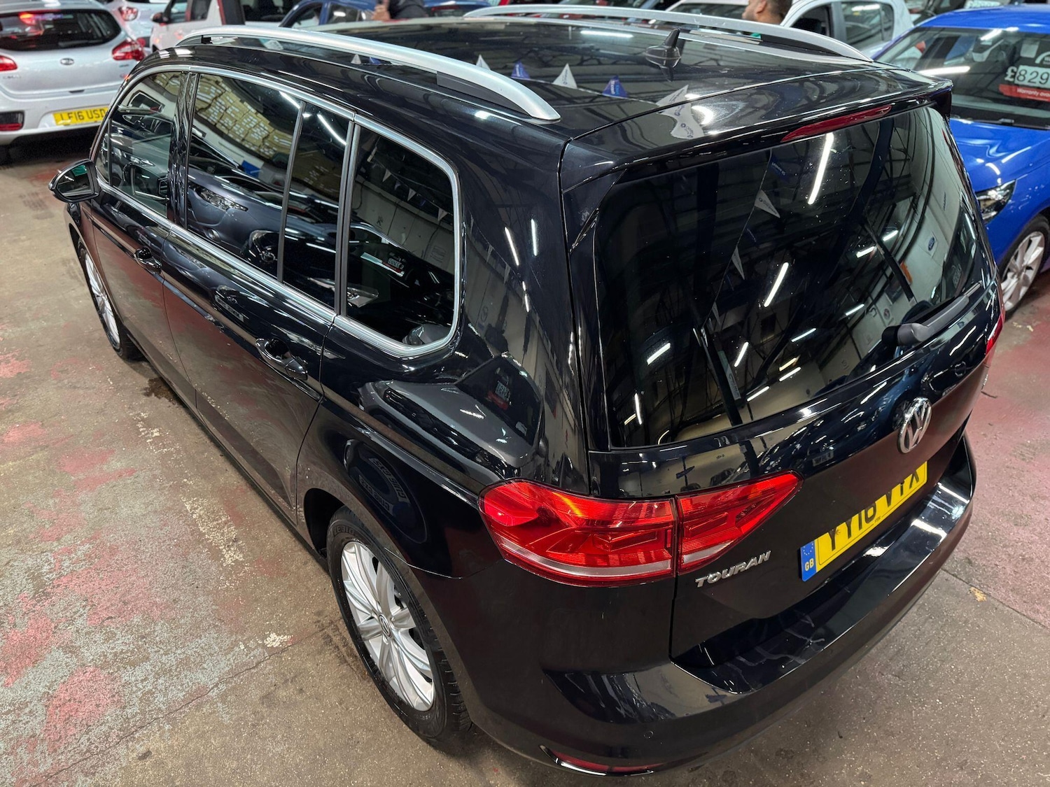 Used Volkswagen Touran 2016 for sale - 77091435: Photo 8