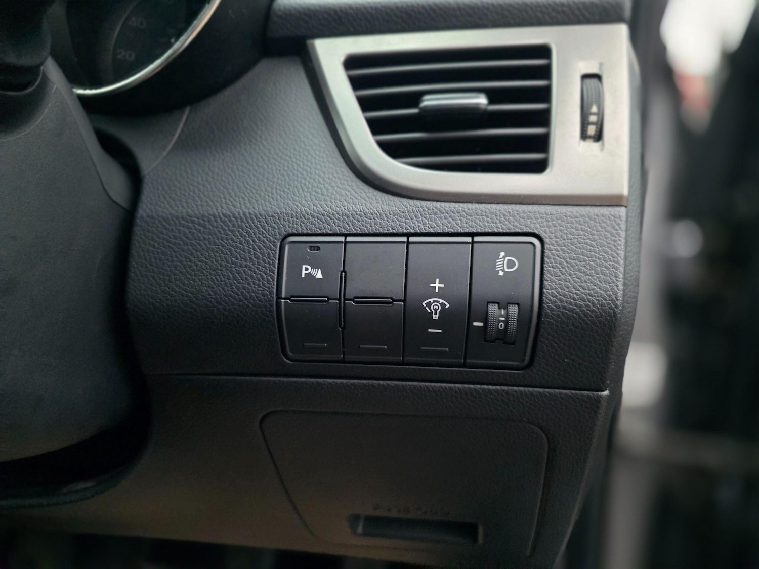 Used Hyundai i30 2014 for sale - 76832524: Photo 29