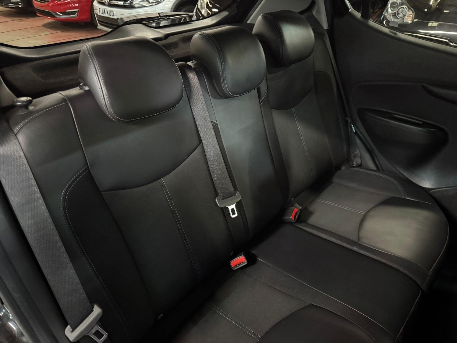 Used Vauxhall Viva 2017 for sale - 77081669: Photo 18