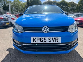 Used Volkswagen Polo 2015 for sale - 75687230: Photo