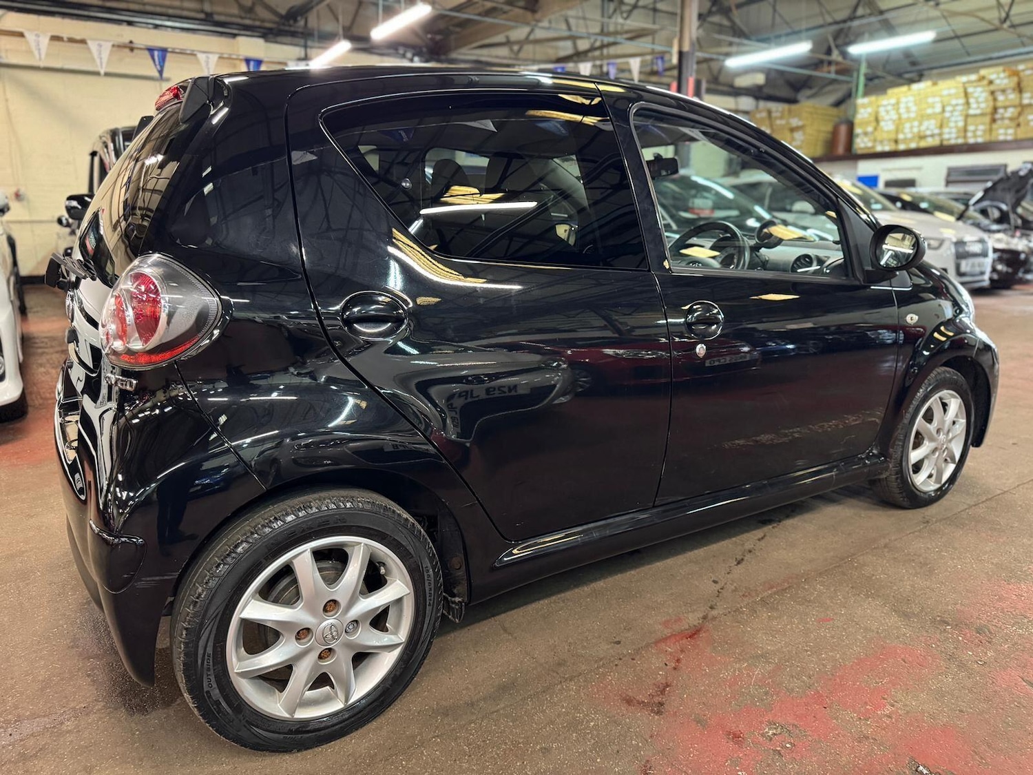 Used Toyota AYGO 2014 for sale - 77722659: Photo 6