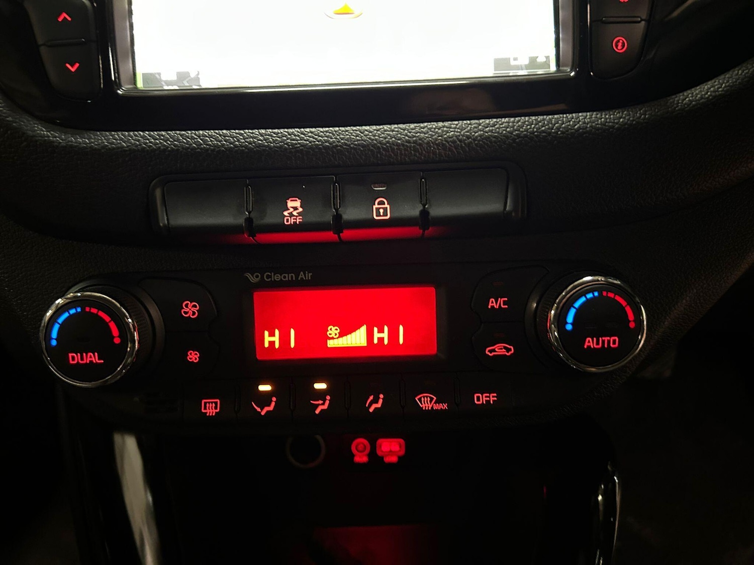 Used Kia Ceed 2015 for sale - 76521959: Photo 34