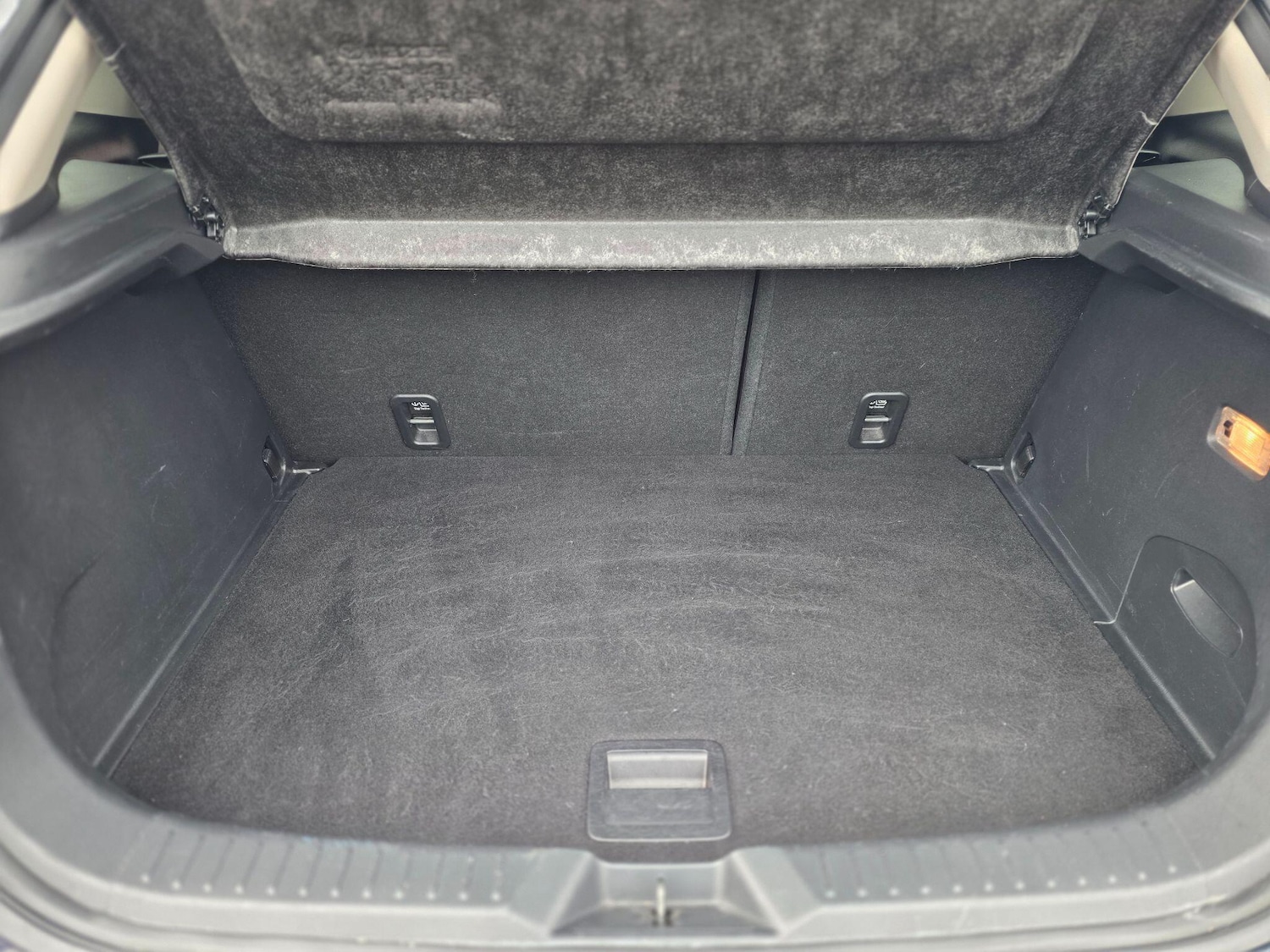 Used Mazda CX-3 2015 for sale - 78204719: Photo 8