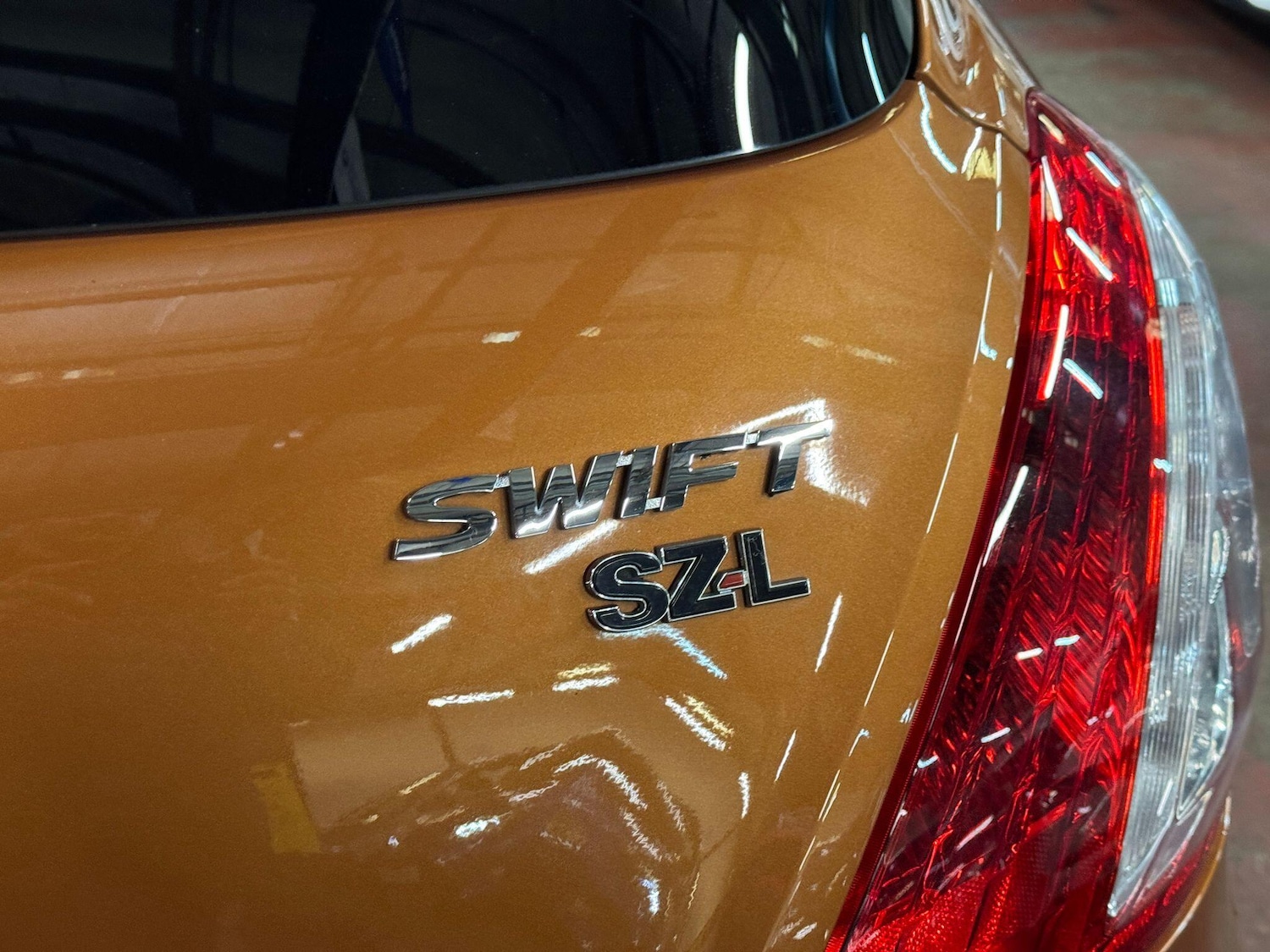 Used Suzuki Swift for sale - 77768389: Photo 8