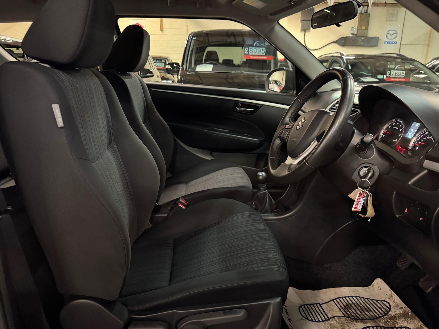 Used Suzuki Swift 2015 for sale - 77625139: Photo 10