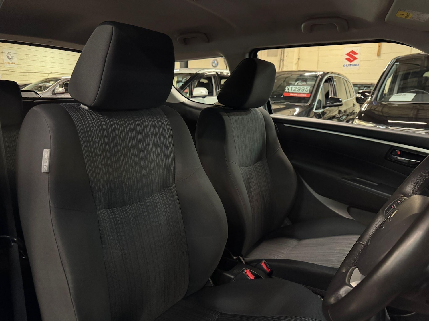 Used Suzuki Swift 2015 for sale - 77625139: Photo 12