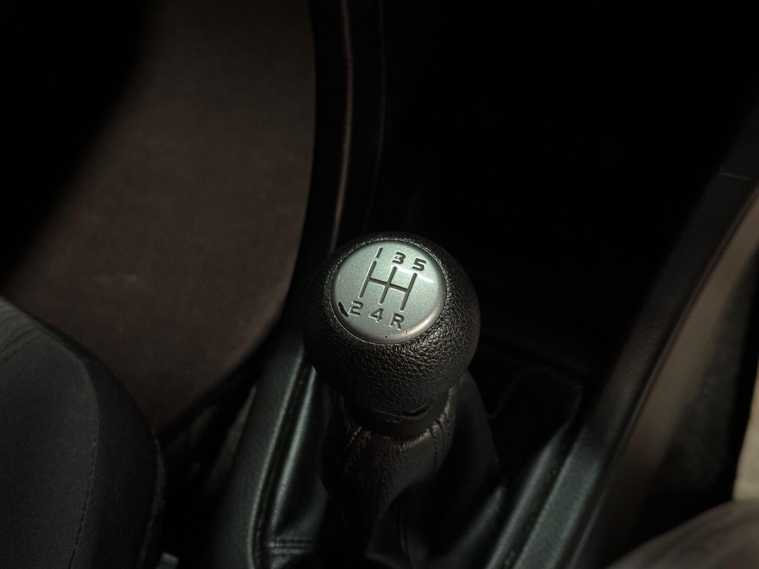 Used Suzuki Swift 2015 for sale - 77625139: Photo 28