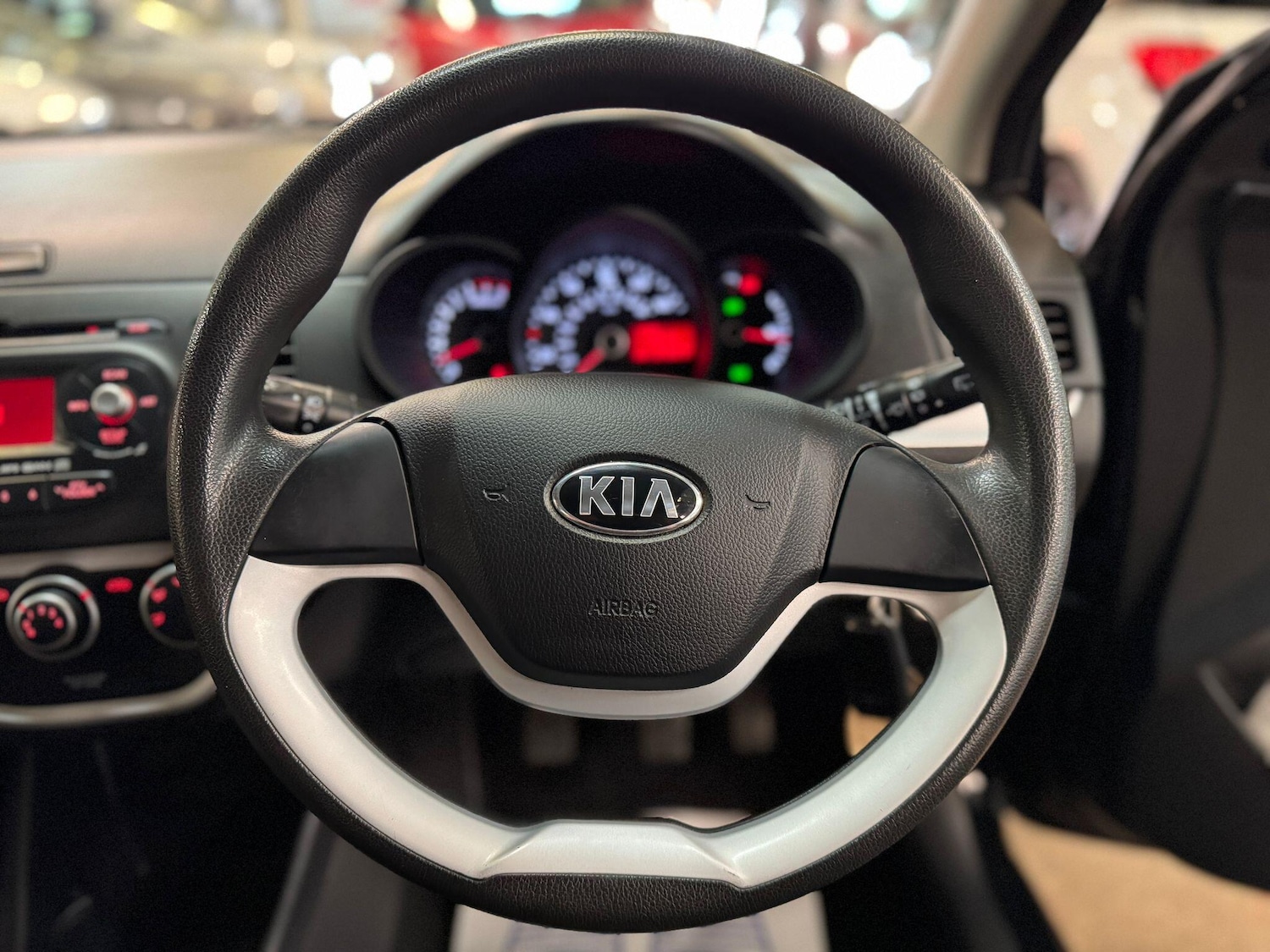 Used Kia Picanto 2015 for sale - 77958503: Photo 15