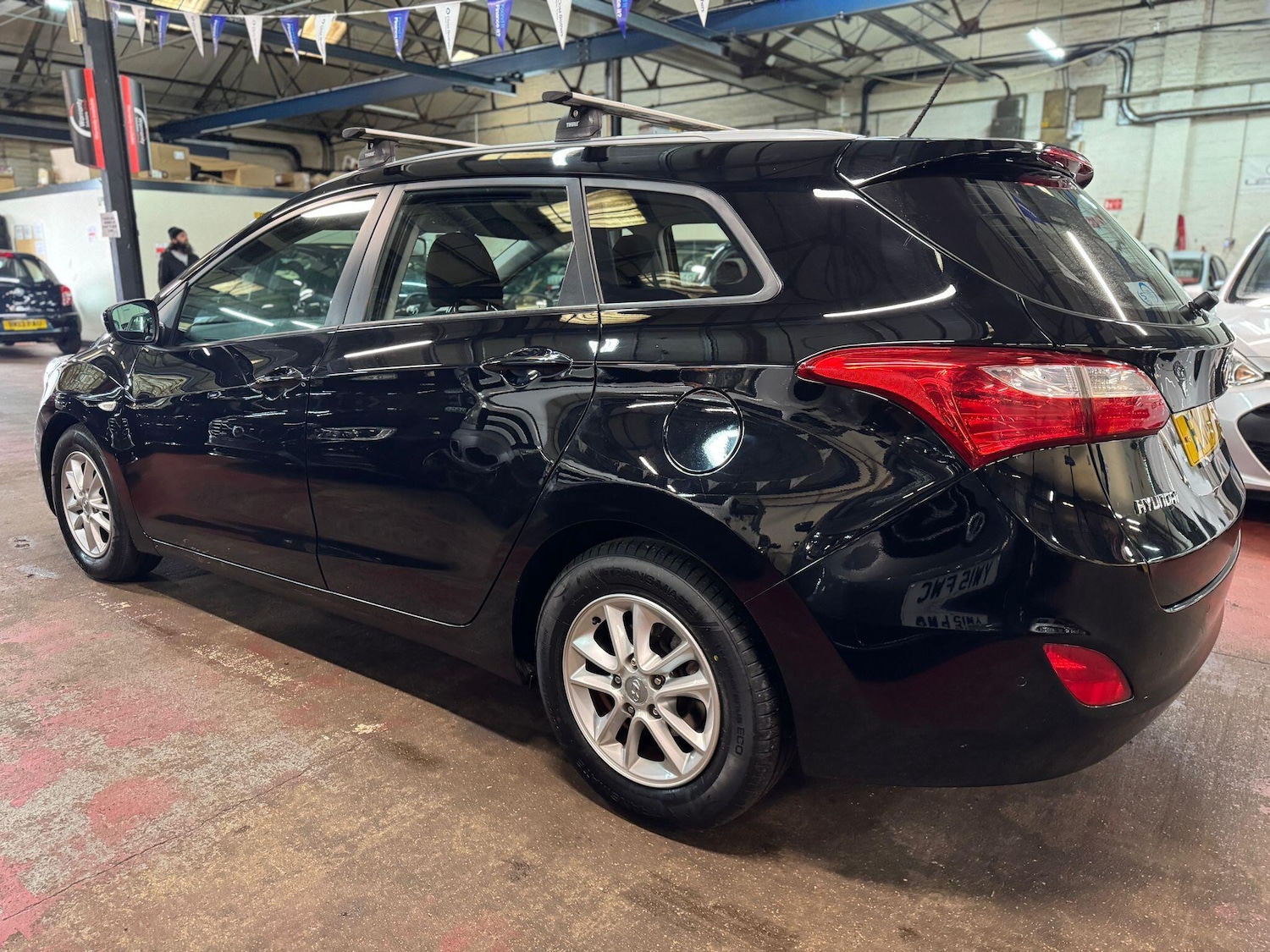 Used Hyundai i30 2014 for sale - 77175455: Photo 4