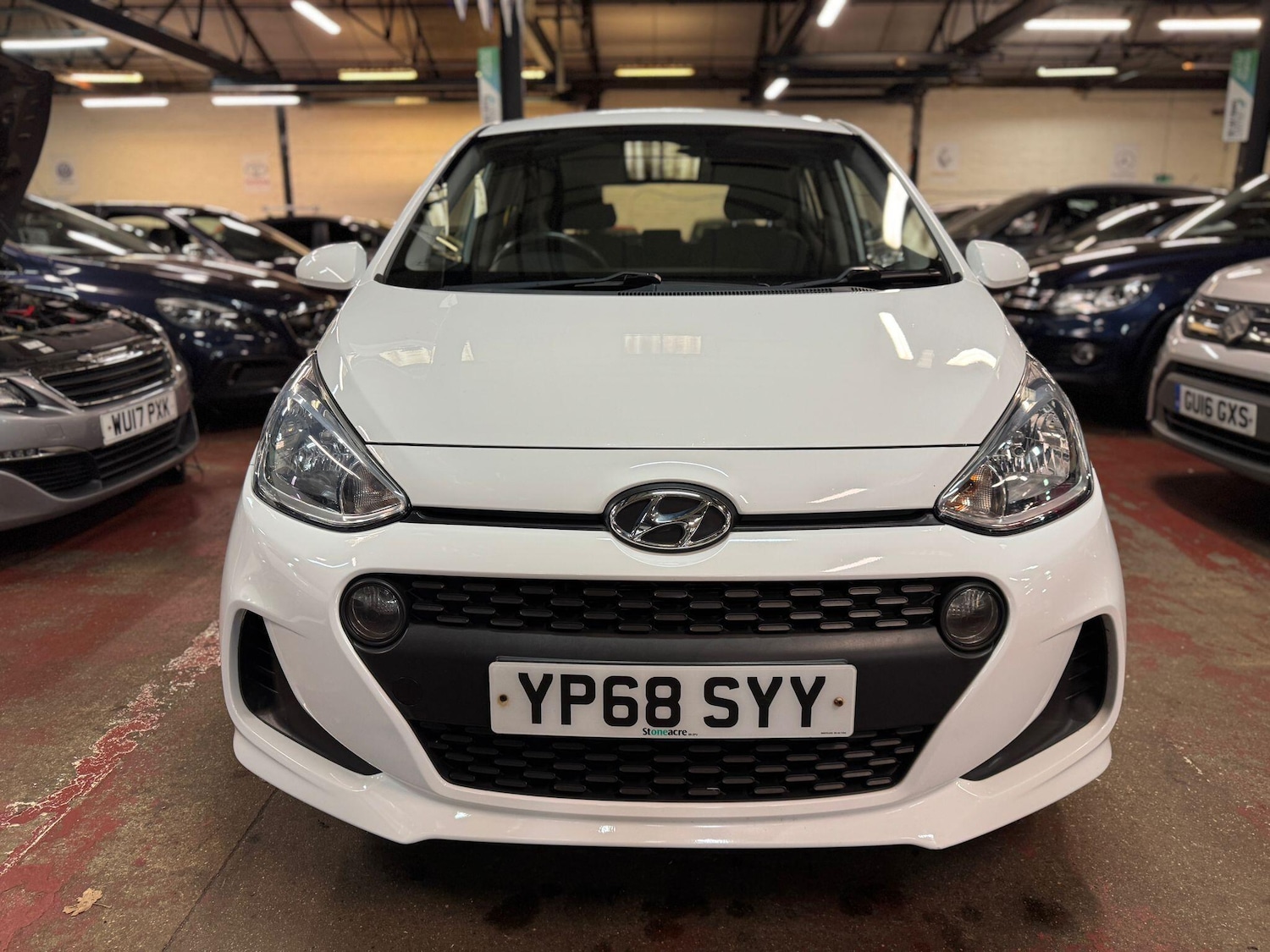 Used Hyundai i10 2018 for sale - 76866042: Photo 2