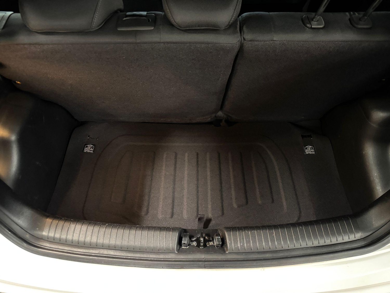 Used Hyundai i10 2018 for sale - 76866042: Photo 9