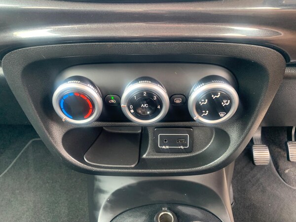 Used Fiat 500L 2015 for sale - 74935855: Photo 19