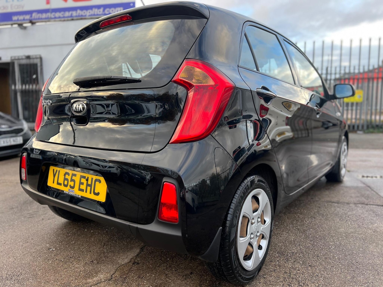 Used Kia Picanto 2016 for sale - 76326690: Photo 6