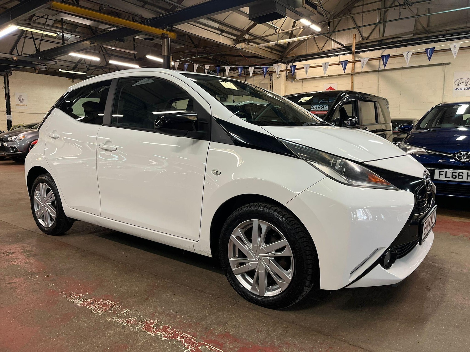 Used Toyota AYGO 2014 for sale - 77597802: Photo 1