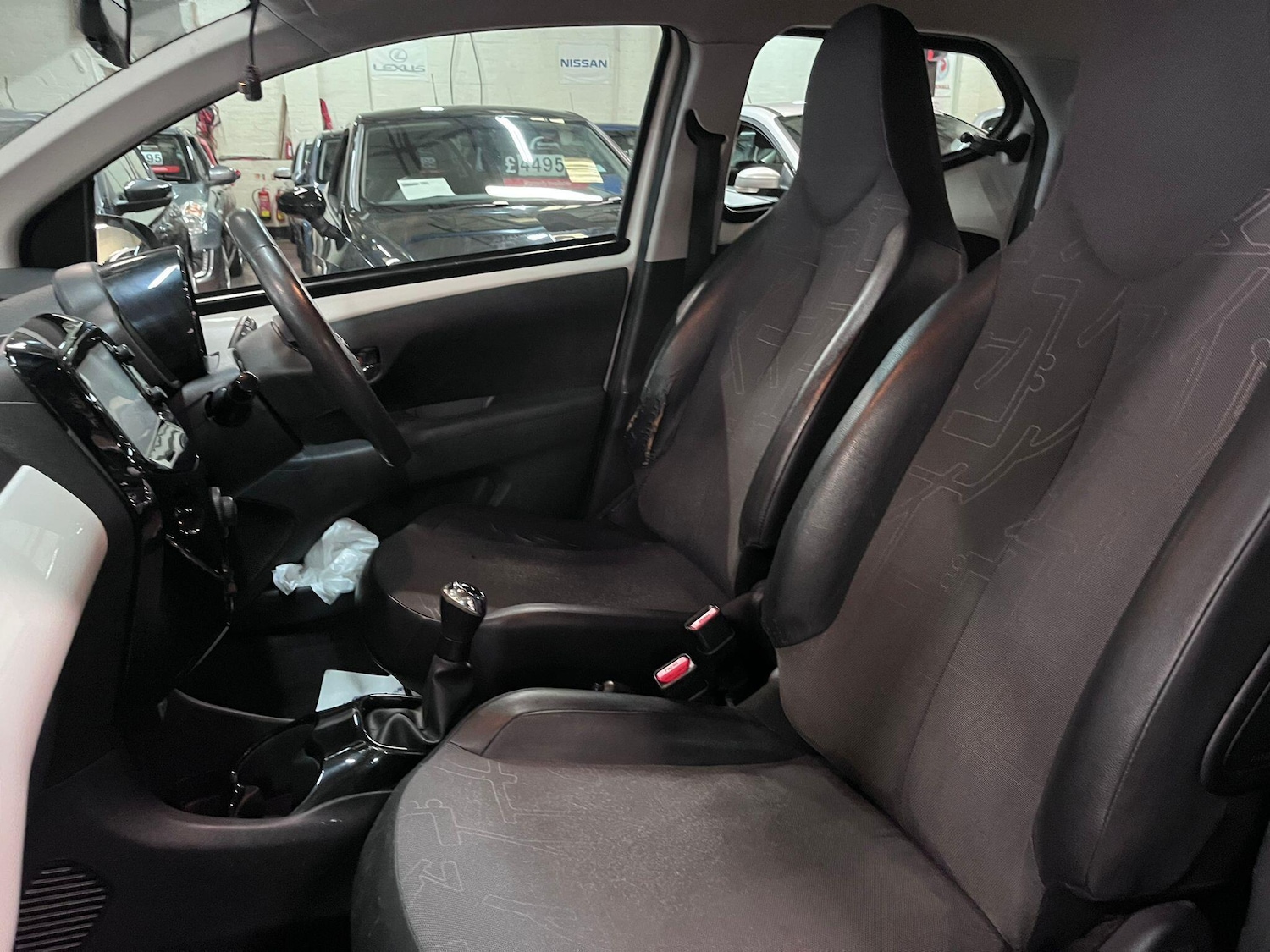 Used Toyota AYGO 2014 for sale - 77597802: Photo 19