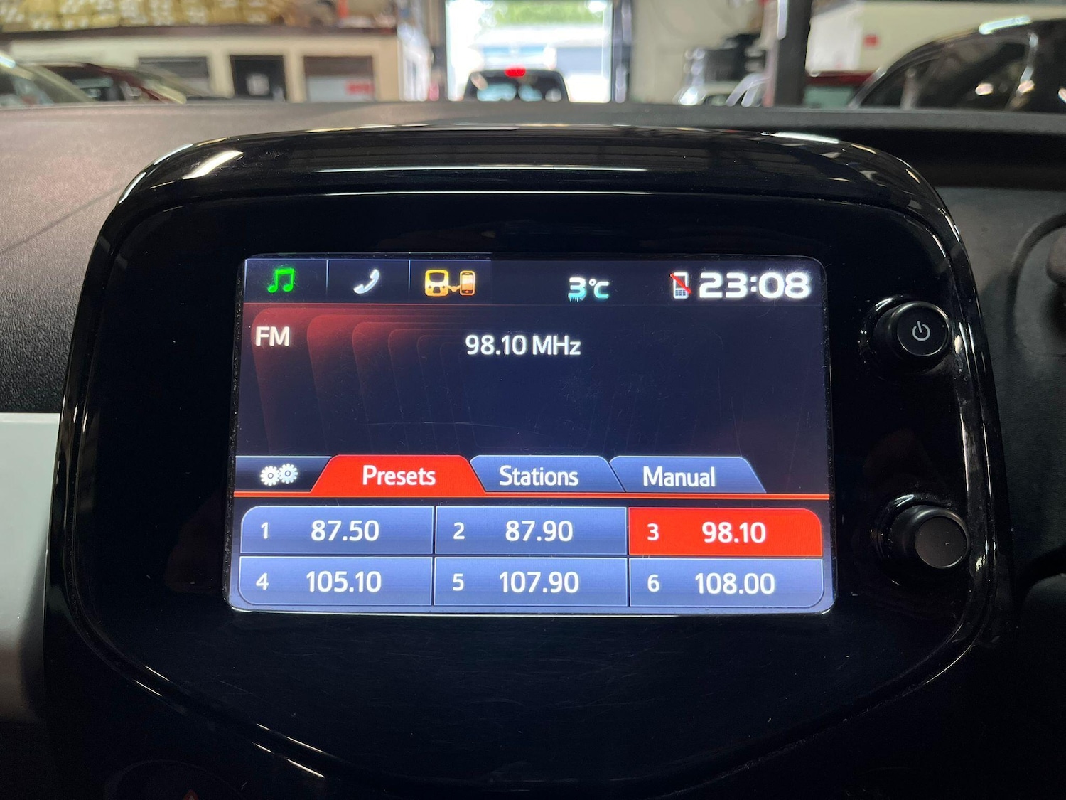 Used Toyota AYGO 2014 for sale - 77597802: Photo 30