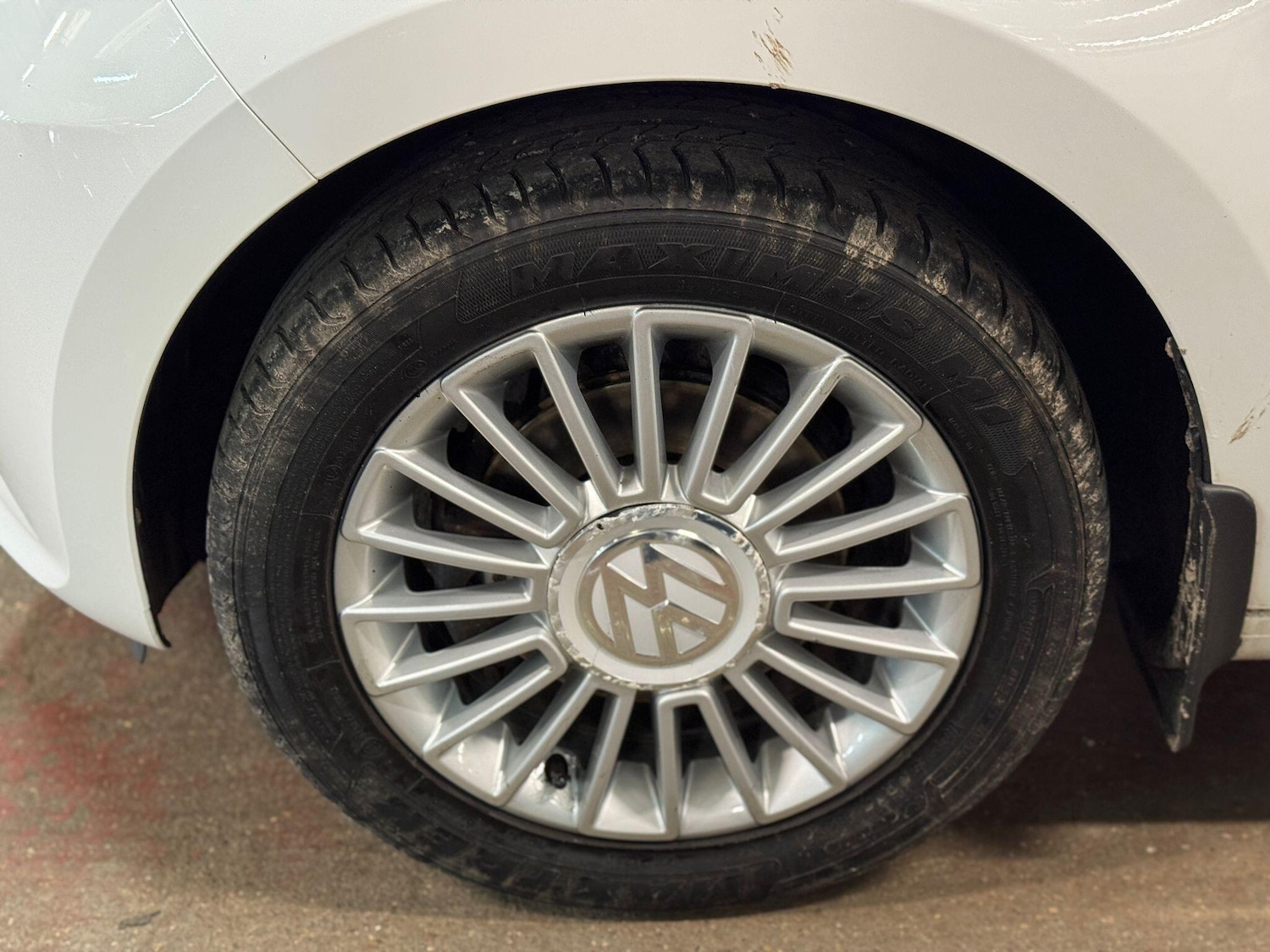 Used Volkswagen up! 2013 for sale - 77723627: Photo 11