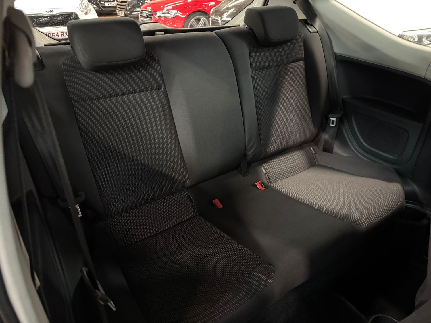 Used Volkswagen up! 2013 for sale - 77723627: Photo 18