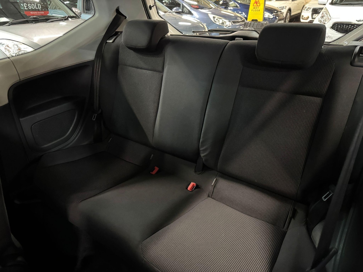 Used Volkswagen up! 2013 for sale - 77723627: Photo 19