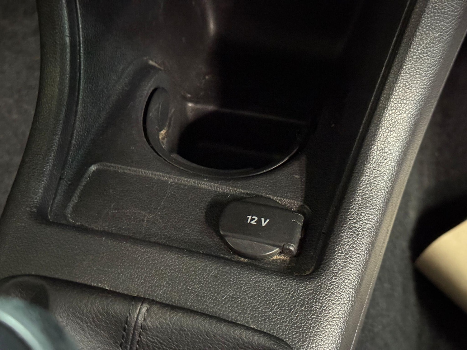 Used Volkswagen up! 2013 for sale - 77723627: Photo 26