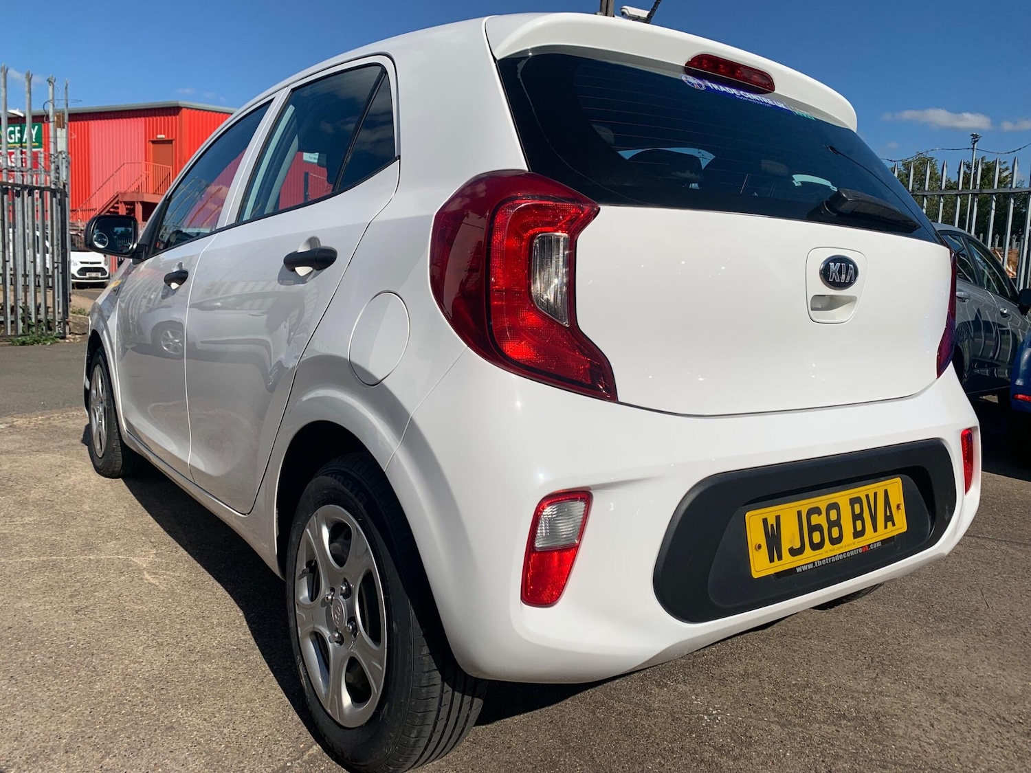 Used Kia Picanto 2018 for sale - 76026686: Photo 6
