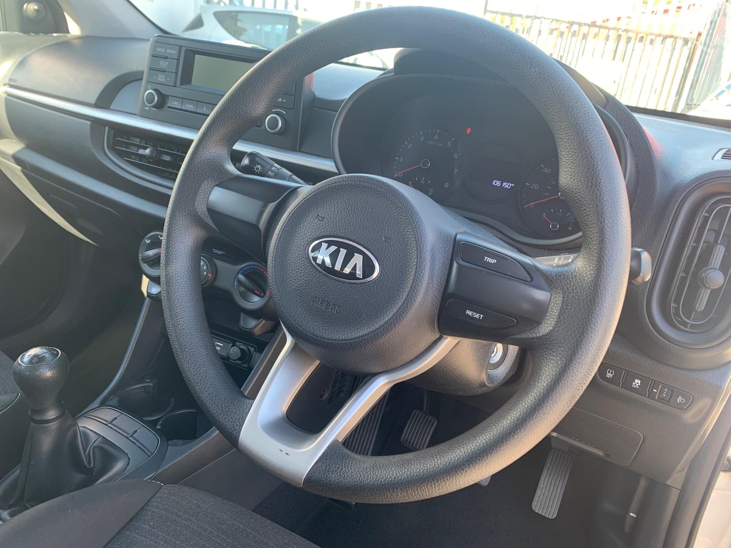 Used Kia Picanto 2018 for sale - 76026686: Photo 9