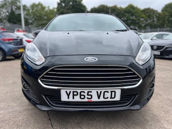 Used Ford Fiesta 2015 for sale - 75622923: Photo