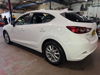 Used Mazda Mazda3 2017 for sale - 78448058: Photo