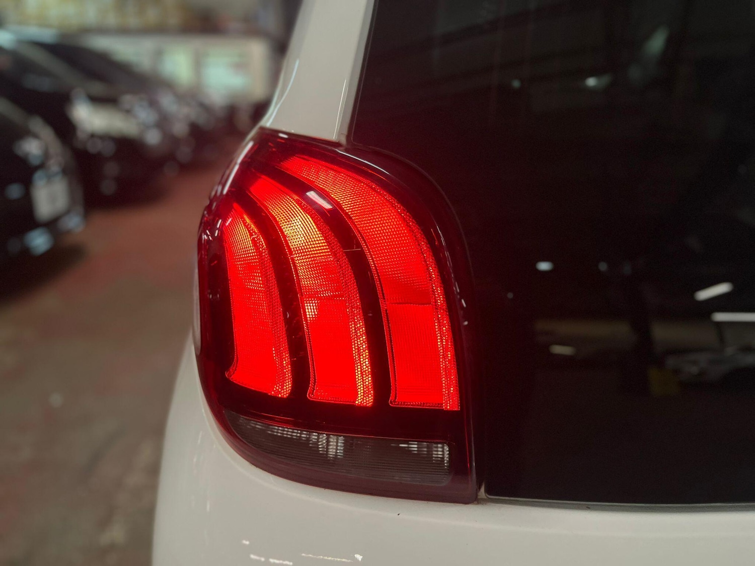 Used Peugeot 108 2017 for sale - 77320288: Photo 12