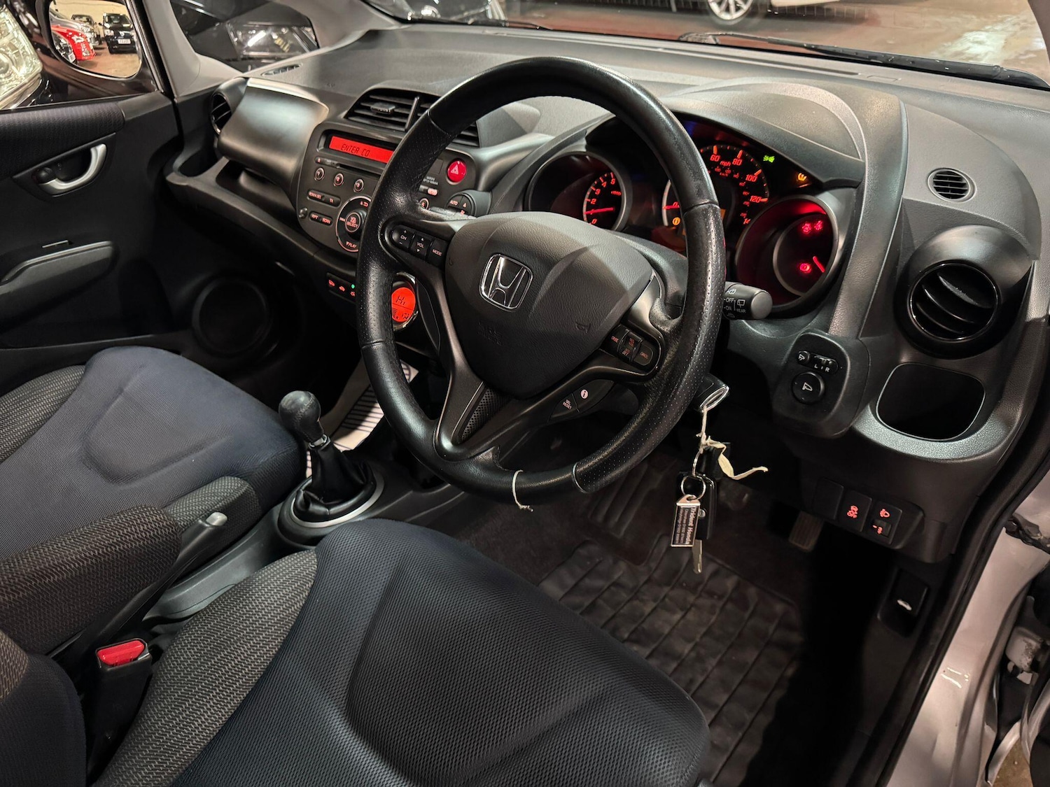 Used Honda Jazz 2015 for sale - 77575371: Photo 12