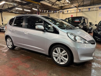 Used Honda Jazz 2015 for sale - 77575371: Photo