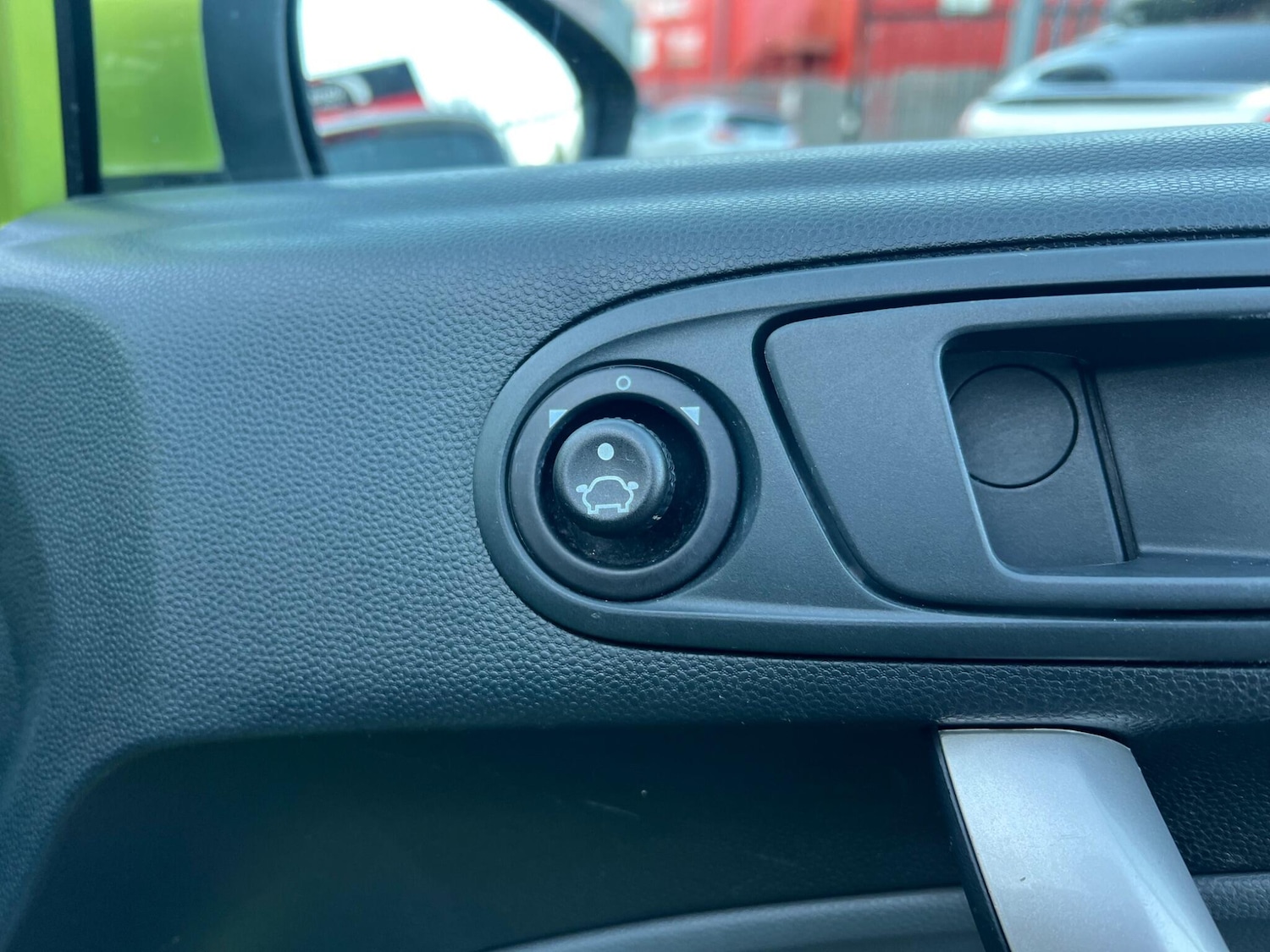 Used Ford Fiesta 2010 for sale - 76389010: Photo 23