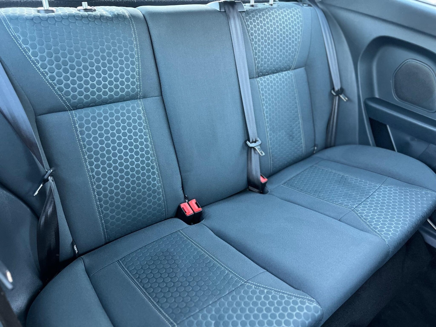 Used Ford Fiesta 2010 for sale - 76389010: Photo 29