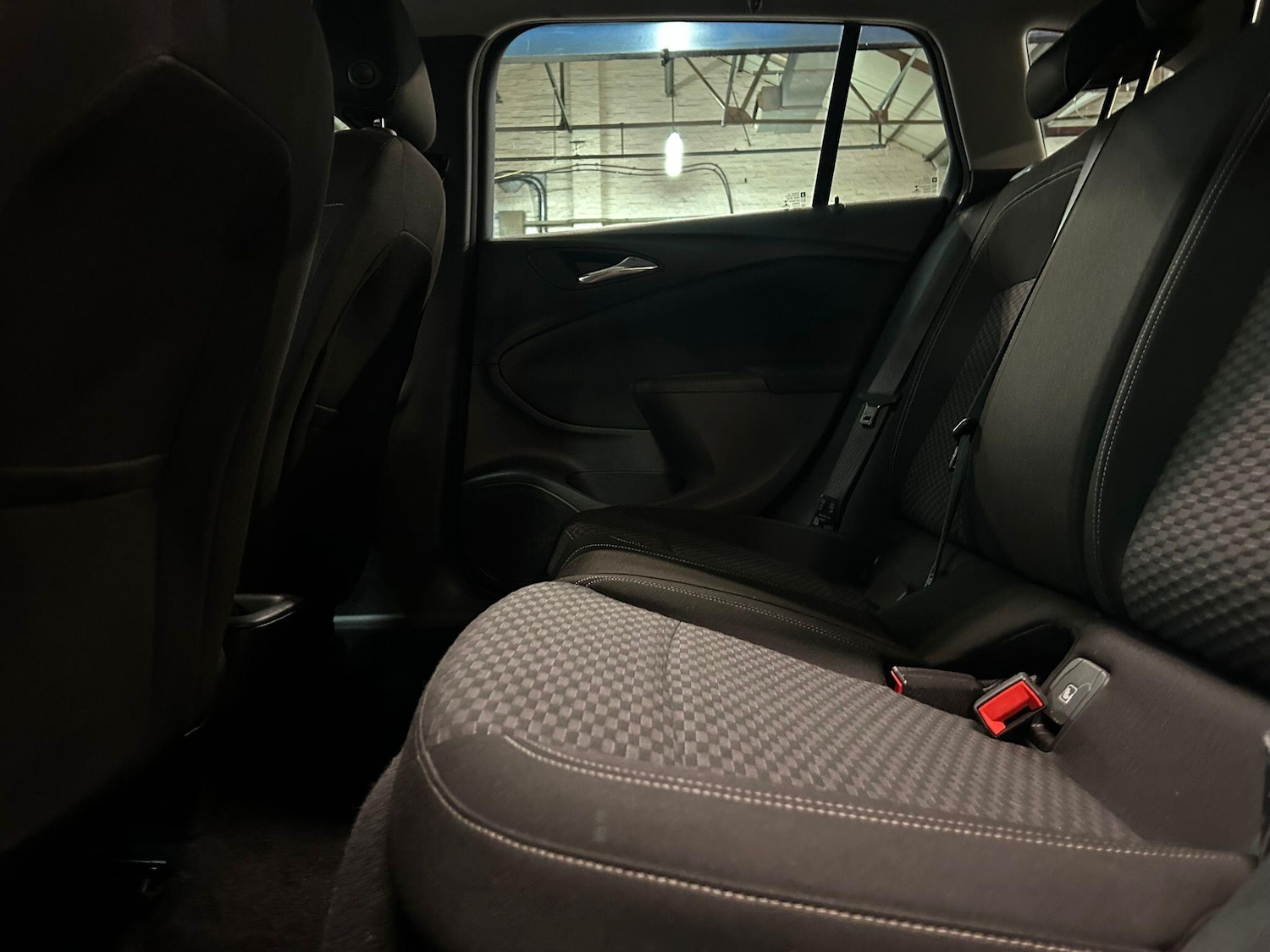 Used Vauxhall Astra for sale - 77484600: Photo 19