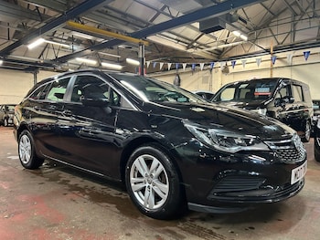 Used Vauxhall Astra 2017 for sale - 77484600: Photo