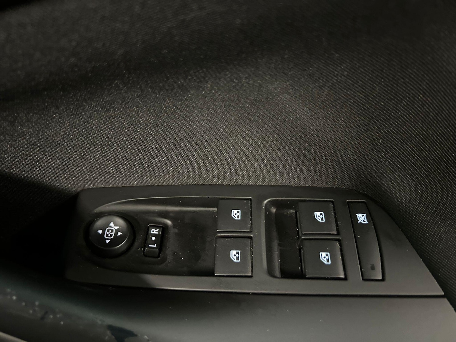 Used Vauxhall Astra for sale - 77484600: Photo 33