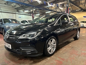 Used Vauxhall Astra 2017 for sale - 77484600: Photo