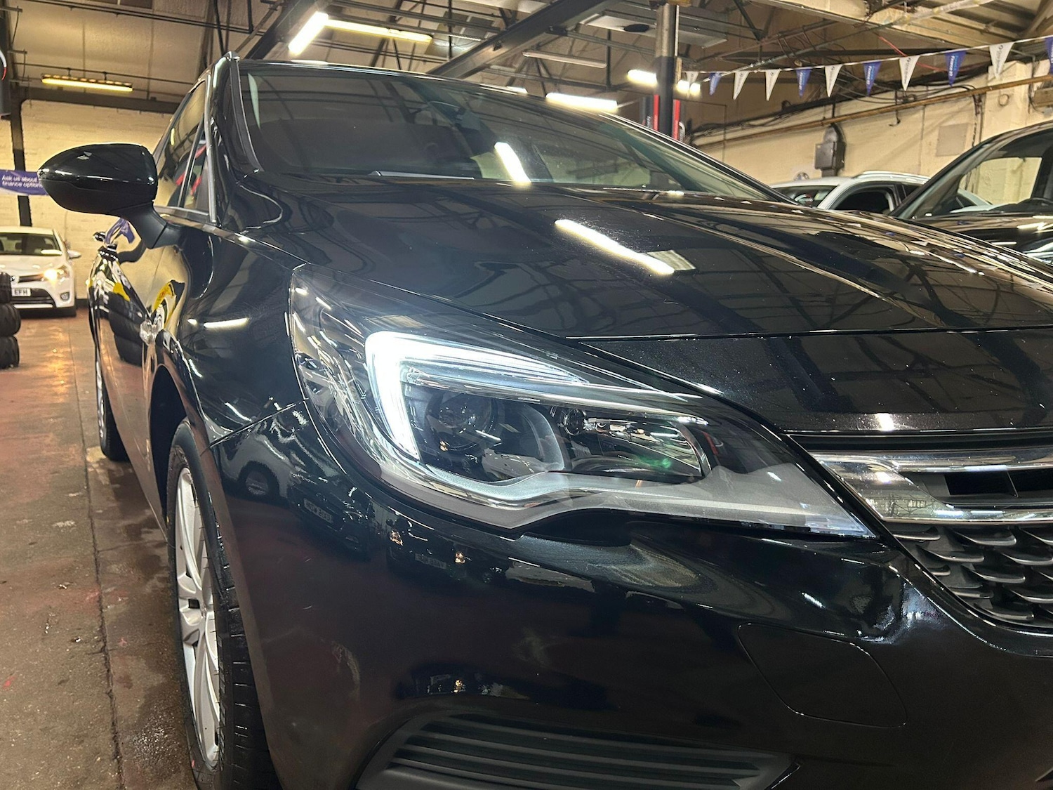 Used Vauxhall Astra for sale - 77484600: Photo 6