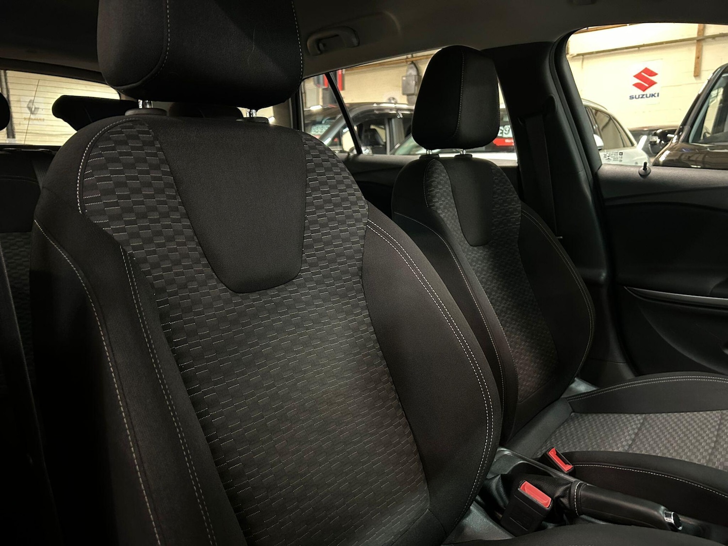 Used Vauxhall Astra for sale - 77484600: Photo 9