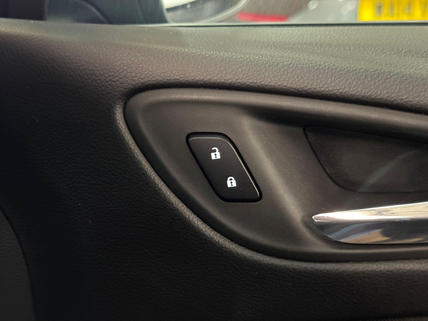 Used Vauxhall Astra 2017 for sale - 77799052: Photo 31